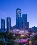 Four Seasons Loft International Hotel Apartment (Shenzhen Yihai City Mall) Hotels near Chung Ying Street
