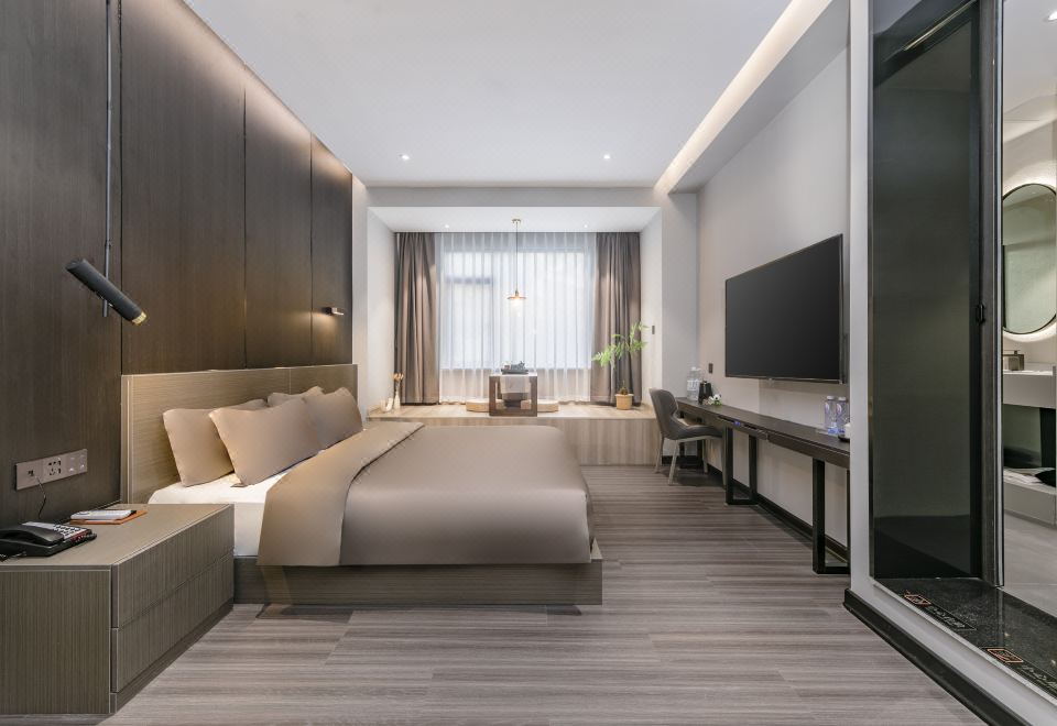 난핑 옌핑구의 호텔 외관 및 거리 풍경