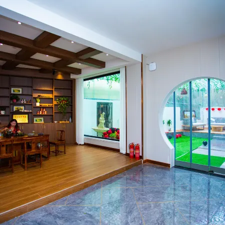 Susong Yiyi Holiday Hotel