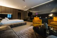 ホテル アリストン