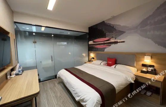 尚客優酒店（吉木薩爾五彩灣東方一路店）