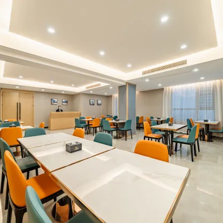 Wuxue Chutian International Hotel