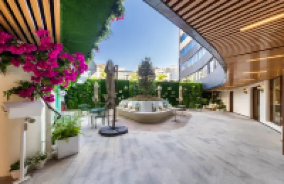 麗楓飯店（深圳灣後海大道店） 新景界營地附近的飯店