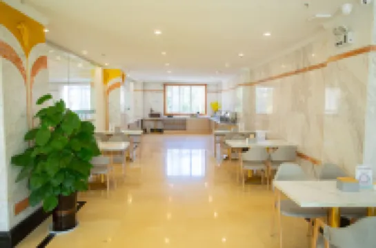 Lvchun Dongyang Grand Hotel