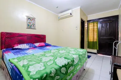 Cempaka Hotel Hotels near Masjid Al Amin Kampus UST 3