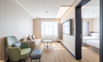 HanTing Hotel (Qingdao Gaoxin Lanwan Chuangyeyuan)