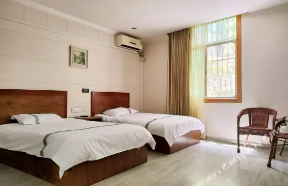 光澤縣東苑商務快捷酒店