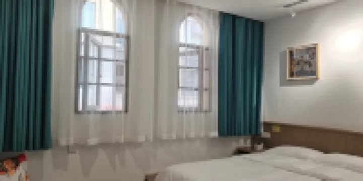 Zhufeng Concept Hotel (Baoshan High-speed Railway Station Branch) - Iris Tatami Double Chambre à Coucher