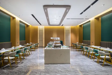 Gongzhuling Huayi Hotel Отели в г. Гунчжулин