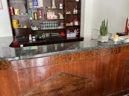 Lingchuan Fengjing Hotel (Chaotianxiang Branch) Отели рядом с достопримечательностью «Li River Craftsman Village»