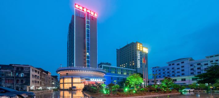 West Tour Fairy Tale Hotel (Guiping Xishan Scenic Area) Hotel a Guiping