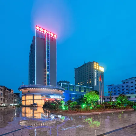 West Tour Fairy Tale Hotel (Guiping Xishan Scenic Area)
