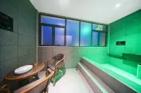 Furongquan Hot Spring Hotel