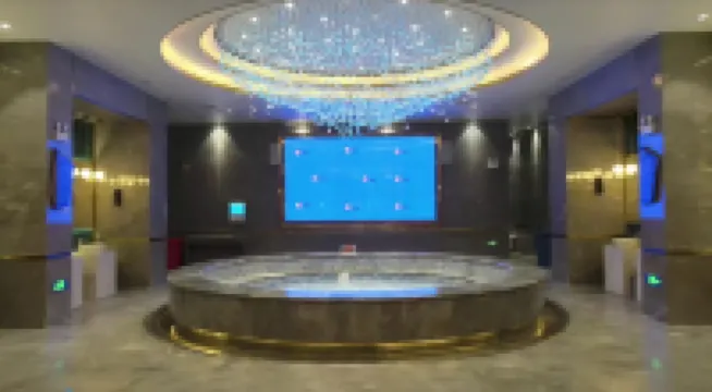 Dunhua Xueyue Business Hotel Hotel di Dunhua
