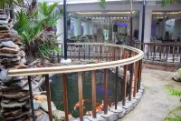 Clarkton Hotel Apartment Отели в г. Анхелес