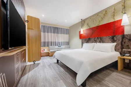 Ibis Hotel (Nanjing Lishui Station Tianli Plaza Branch)