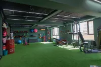 Tongyi Business Hotel - Gym
