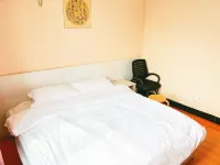 Huahui Hotel