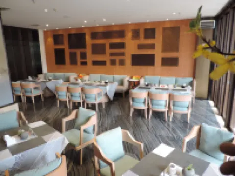 Mile Bosion Hot Spring Hotel