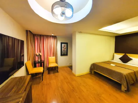 Festive Hotel Makati