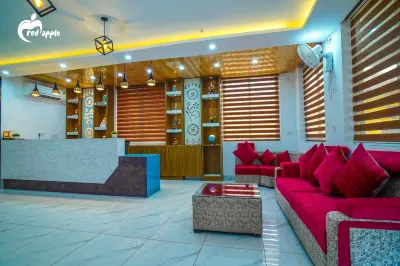 Hotel Red Apple Near Railway Station Chandigarh Hotels near South Indian Temple