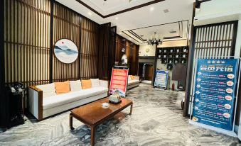 Tangquan Business Hotel Qingwatai
