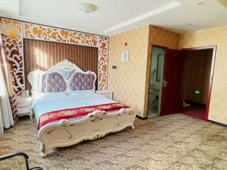 Zhengning Aike Hotel