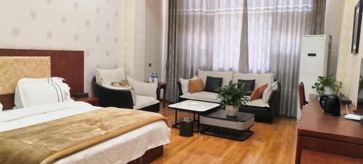 Canyon Hotel Hotels in Ludian