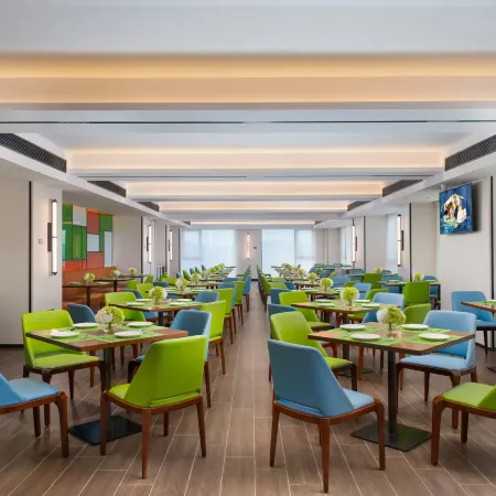 Hampton by Hilton Leshan Shizhong District