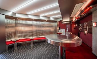 SFEEL Designer Hotel (Chengdu Taikoo Li Chunxi Road Pedestrian Street)