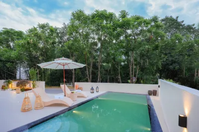 花也行旅飯店（陽朔遇龍河夏棠碼頭店） 溪溪裏星空露營基地附近的飯店