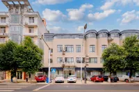 Mianzhu Lijing Yuebo Hotel