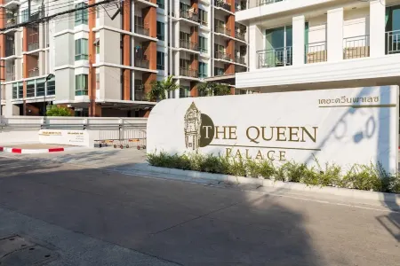 The Queen Palace Отели рядом с достопримечательностью «The Key Prachachuen»
