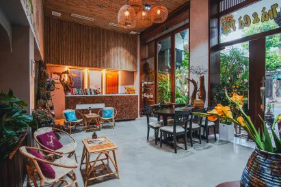 Mtr Apartment & Hotel