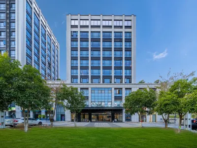 Xana Hotelle Hotel (Qiandao Lake Scenic Area) Hotels in Qiandaohu Town