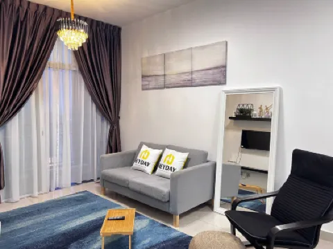 SKS Habitat Larkin@2Bed | 3 min to Larkin Central Hotels in Larkin