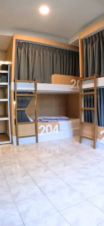 Bed In Female Dormitory With 6 Beds