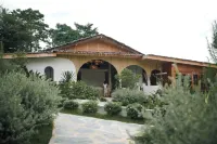 Le La Lake Resort and Spa Hotels in 