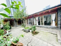 Dexin Homestay (Chengdu Luomashi Subway Station)