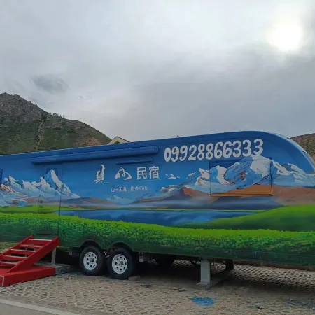 Wusu Mountain View, Mountai View conqueror Dushanzi Post Station (Duku Highway Store)