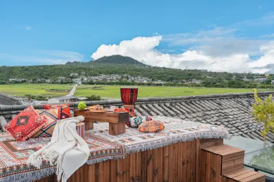 Leyin Tengchong Original Soup Hot Spring View Hotel（Heshun） Hotels near Tengchong Museum
