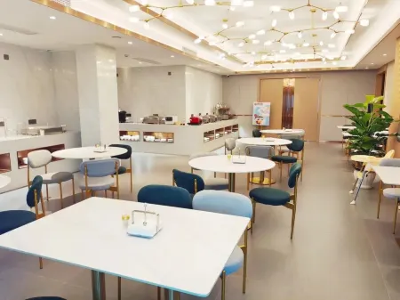 Thyssen Hotel (Leshan High speed Railway Station Shihao Square Branch)