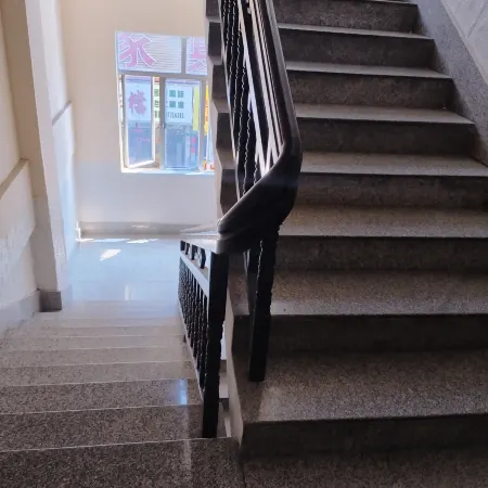 Siyi Apartment Отели рядом с достопримечательностью «Железнодорожная станция Чжанмутоу»
