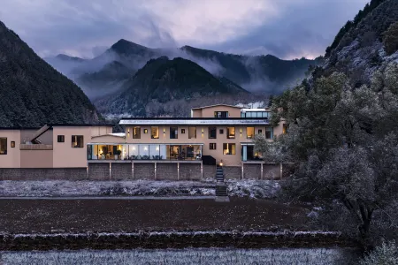 Thanks Hotel Mount Wutai Отели рядом с достопримечательностью «Baiyun Temple»