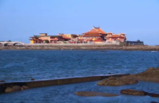 YuShanXiangHai Hotel Apartment (Shishi Gold Coast Shop)