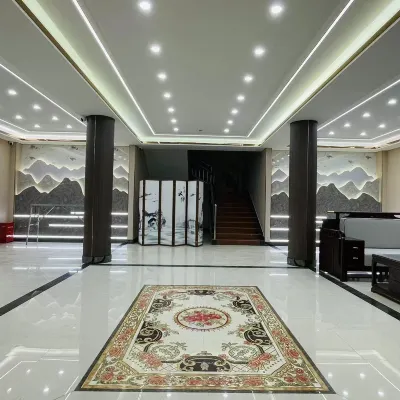 紫鳳苑酒店（陝西能源職業技術學院店） 鄰近紫霞3路的酒店