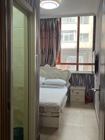 Longjing Huali Hotel Отели рядом с достопримечательностью «Longshan Korean Folk Village»