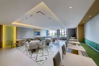 Yining County Pero Hotel (Liuxing Street)