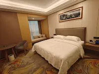 Juzhiranju Hotel (huaguoyuan White House Shopping Center store)