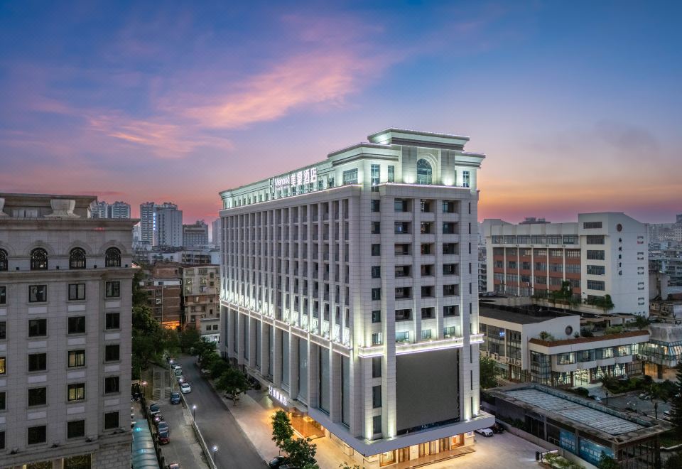 hotel overview picture